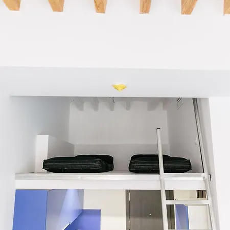 蒂托圣尼古拉斯公寓
